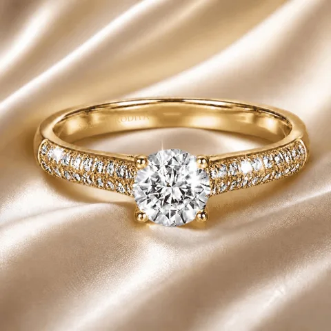 Anillo de Compromiso Afrodita 375 Plata Maciza Bañado en Oro 18k